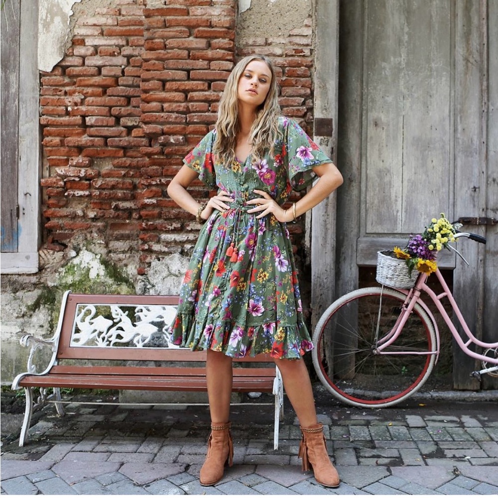 Tulle and Batiste Esmeralda Playdress